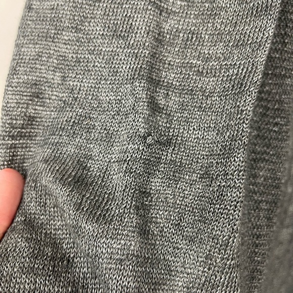 Eileen Fisher grey Open Front 100% Linen Cardigan Sweater Size Medium - Picture 4 of 6